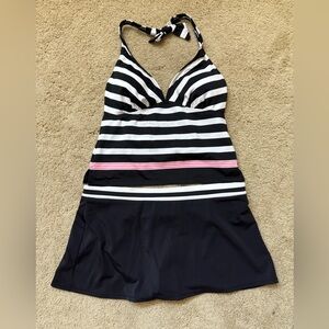 Jantzen Black and White Striped Swim Top and Sonoma Swim Skirt Size 12 NWT